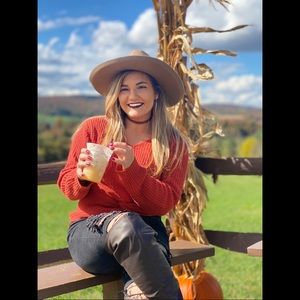 Meet your Posher, Heather